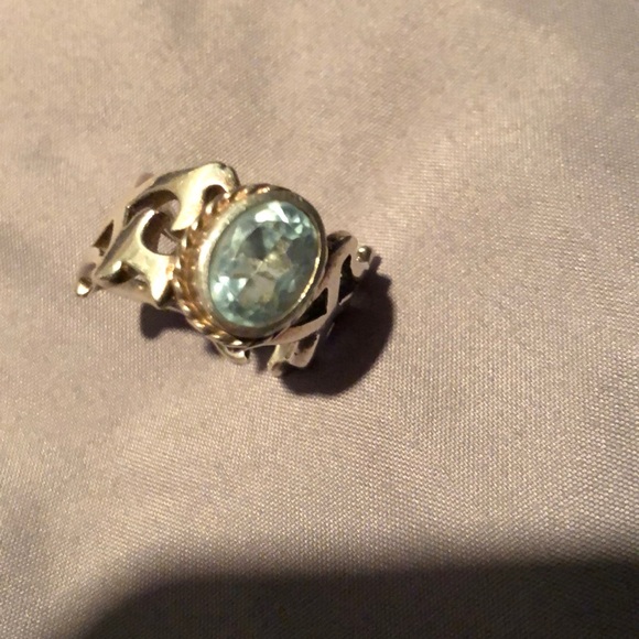 Sterling silver genuine aquamarine ring - Picture 2 of 3